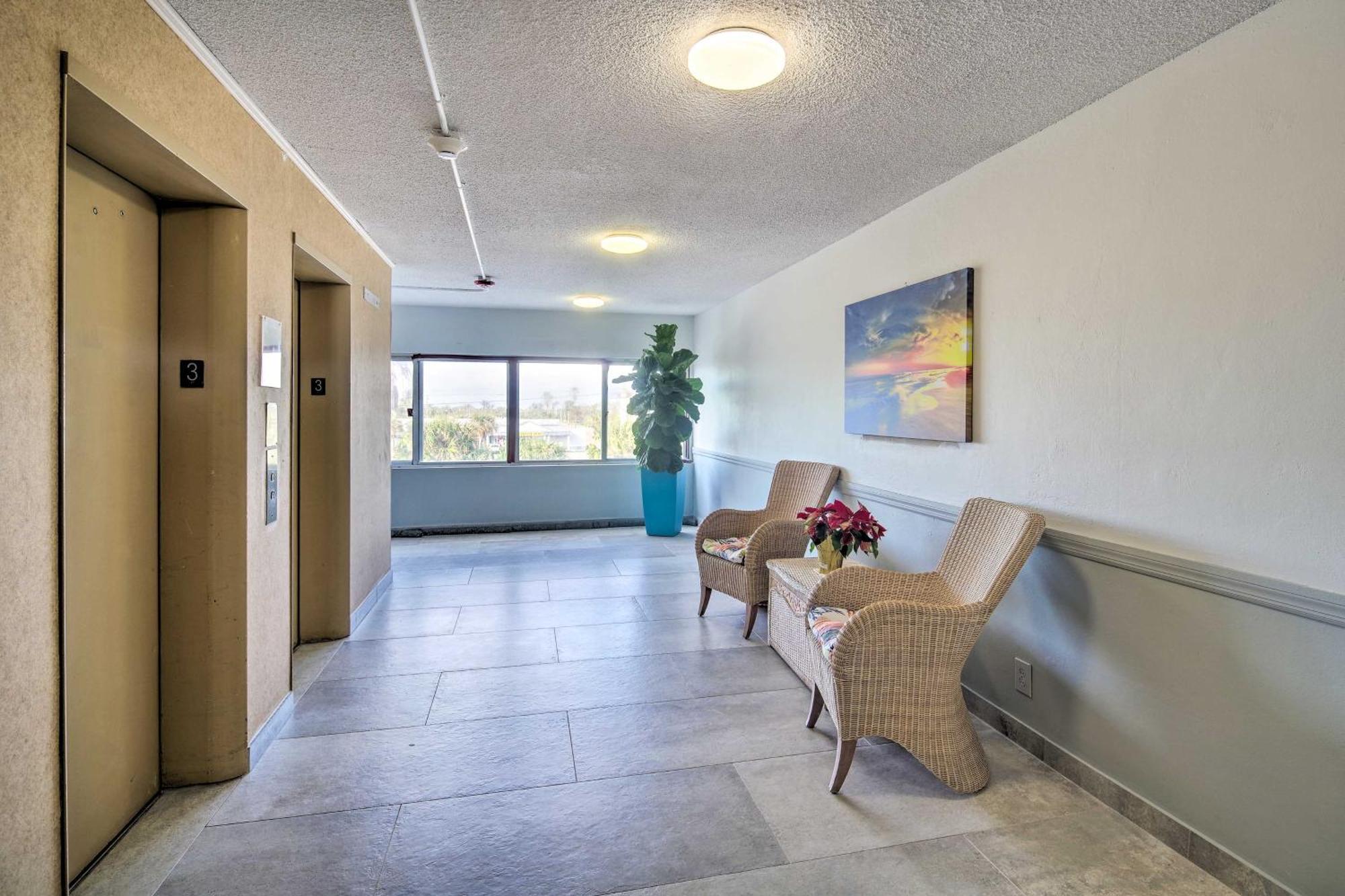 Walk To Shore Satellite Beach Condo With Ocean View Экстерьер фото