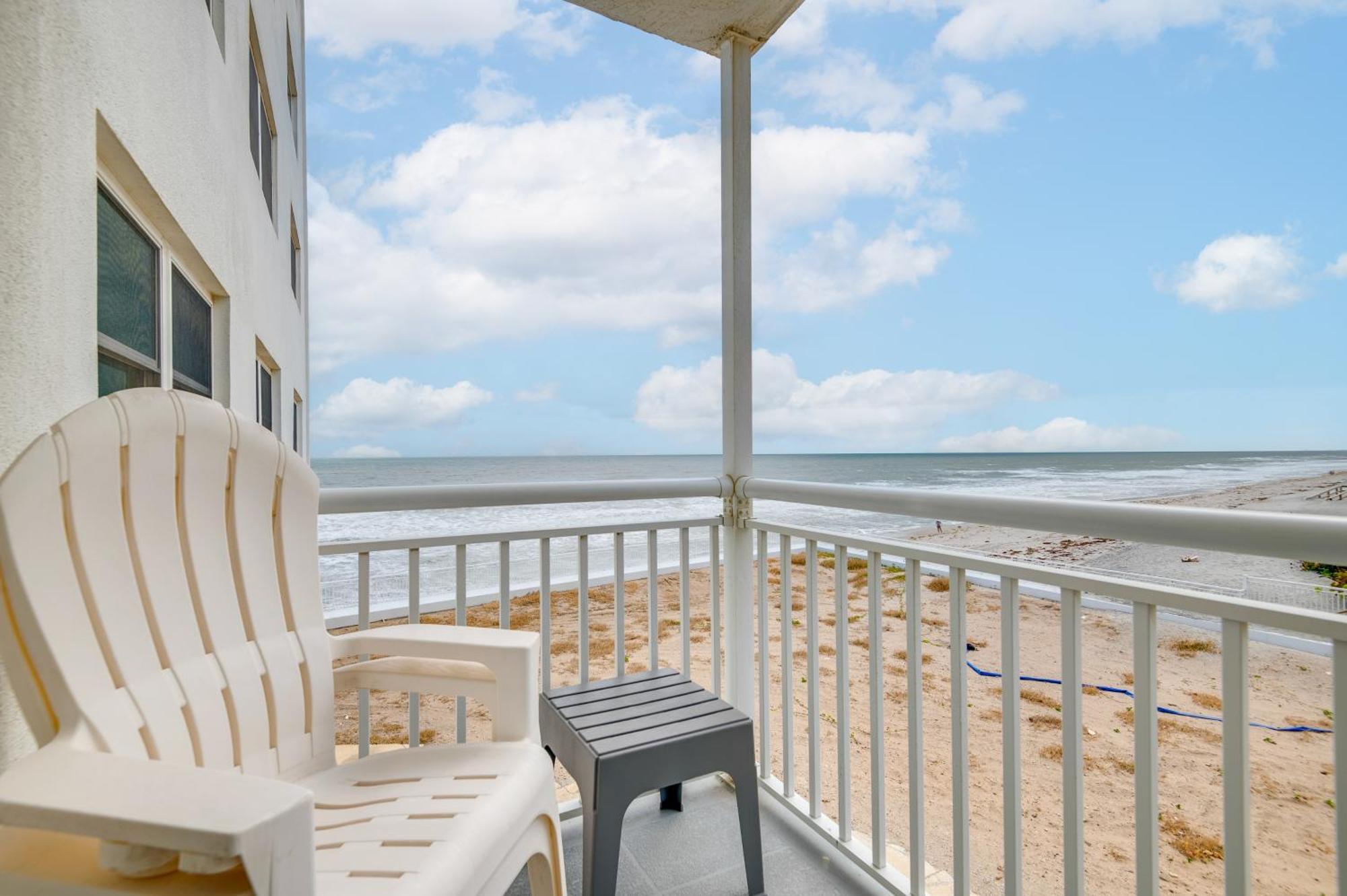 Walk To Shore Satellite Beach Condo With Ocean View Экстерьер фото